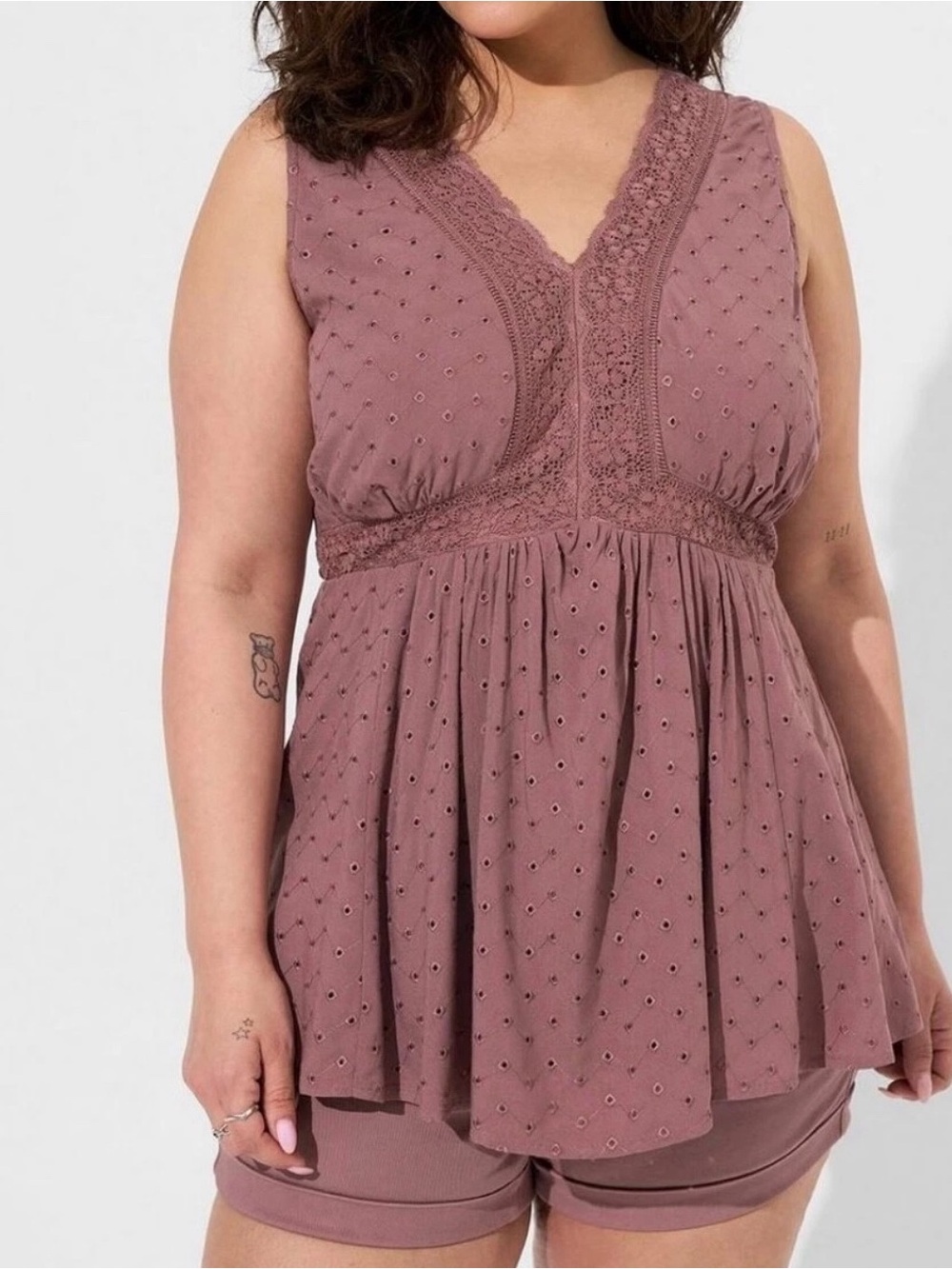 Torrid Women’s Mixed Eyelet Sisterhood Babydoll Rose Taupe Sz 0 / Large Peasant